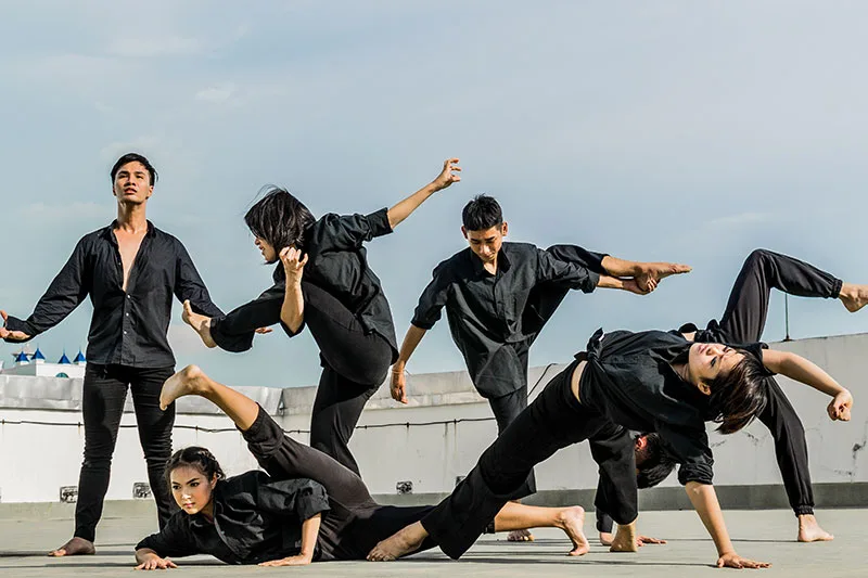 Join Our Classes - 爱游戏7